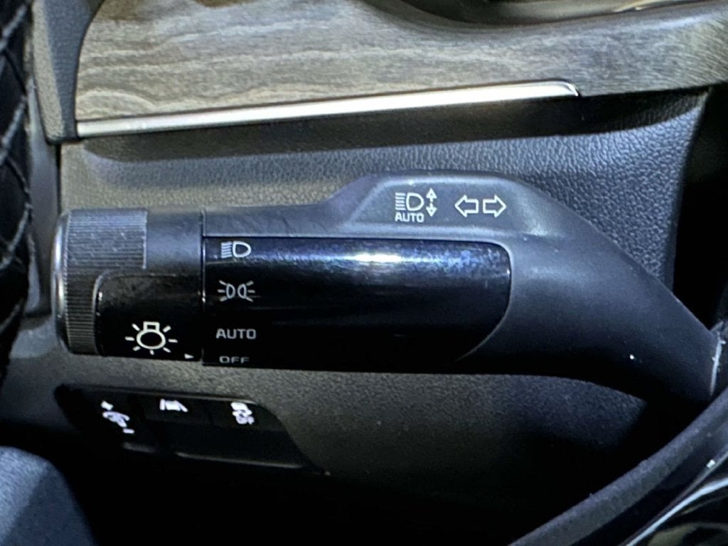 2023 Kia Sorento X-Line S