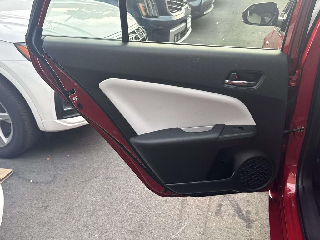 2019 Toyota Prius XLE AWD-e