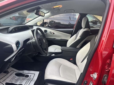 2019 Toyota Prius XLE AWD-e