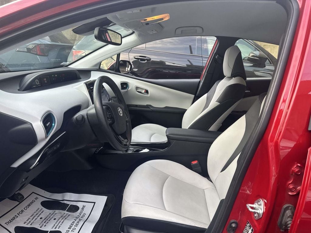 2019 Toyota Prius XLE AWD-e