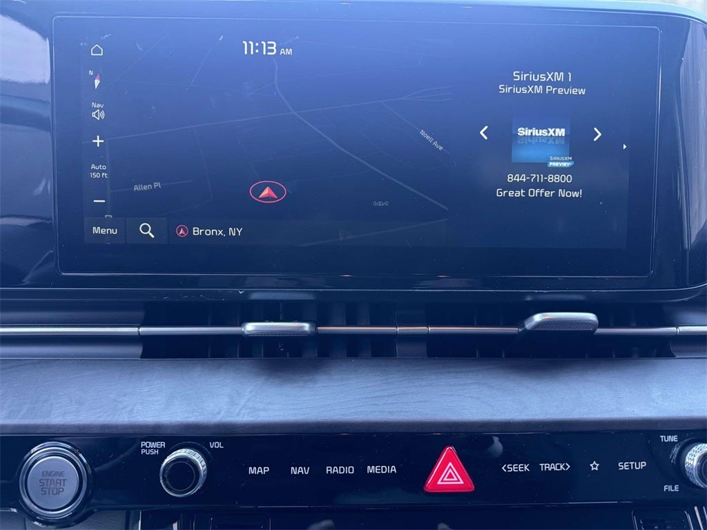 2024 Kia Carnival EX