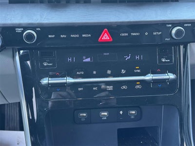 2024 Kia Carnival EX