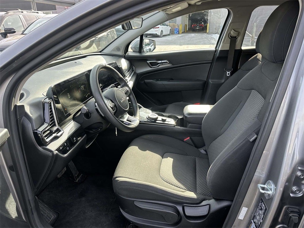 2023 Kia Sportage Hybrid LX