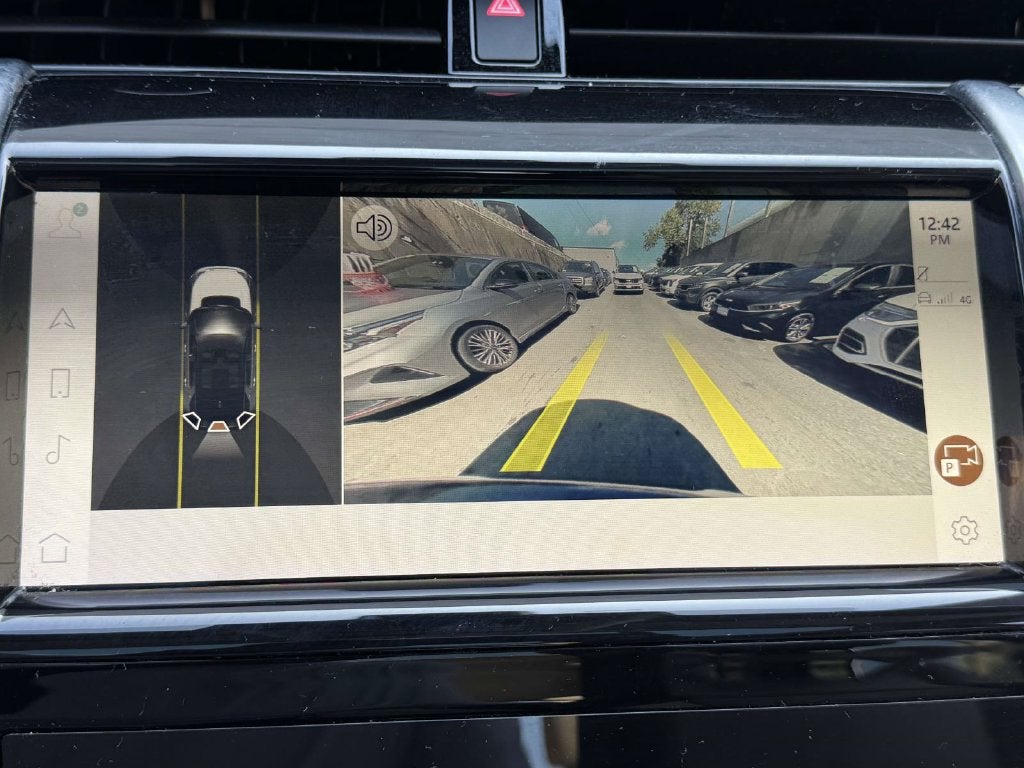 2023 Land Rover Discovery Sport SE