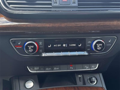 2023 Audi Q5 45 S line Premium quattro