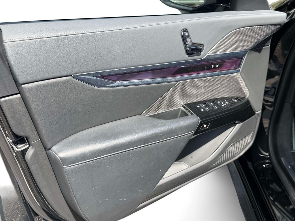 2024 BMW 7 Series 760i xDrive
