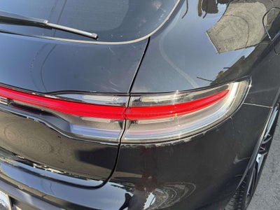 2024 Porsche Macan T