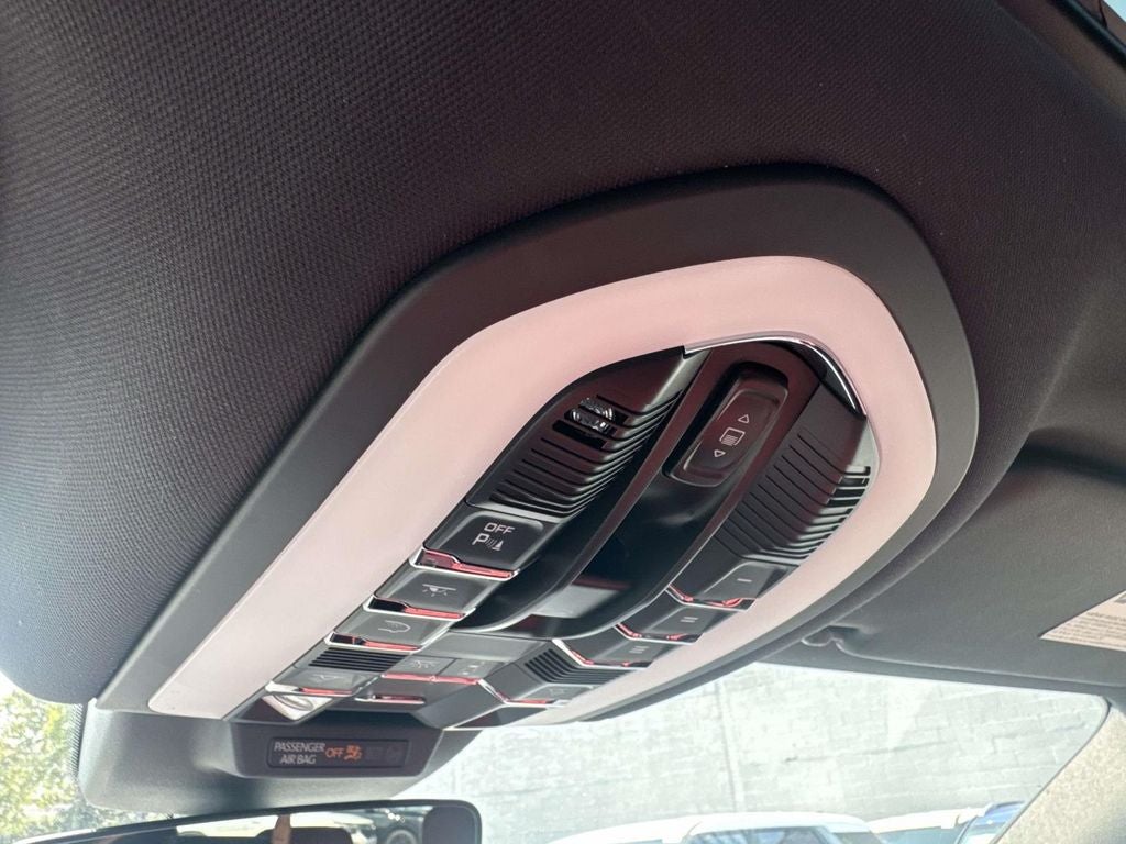 2025 Porsche Macan S
