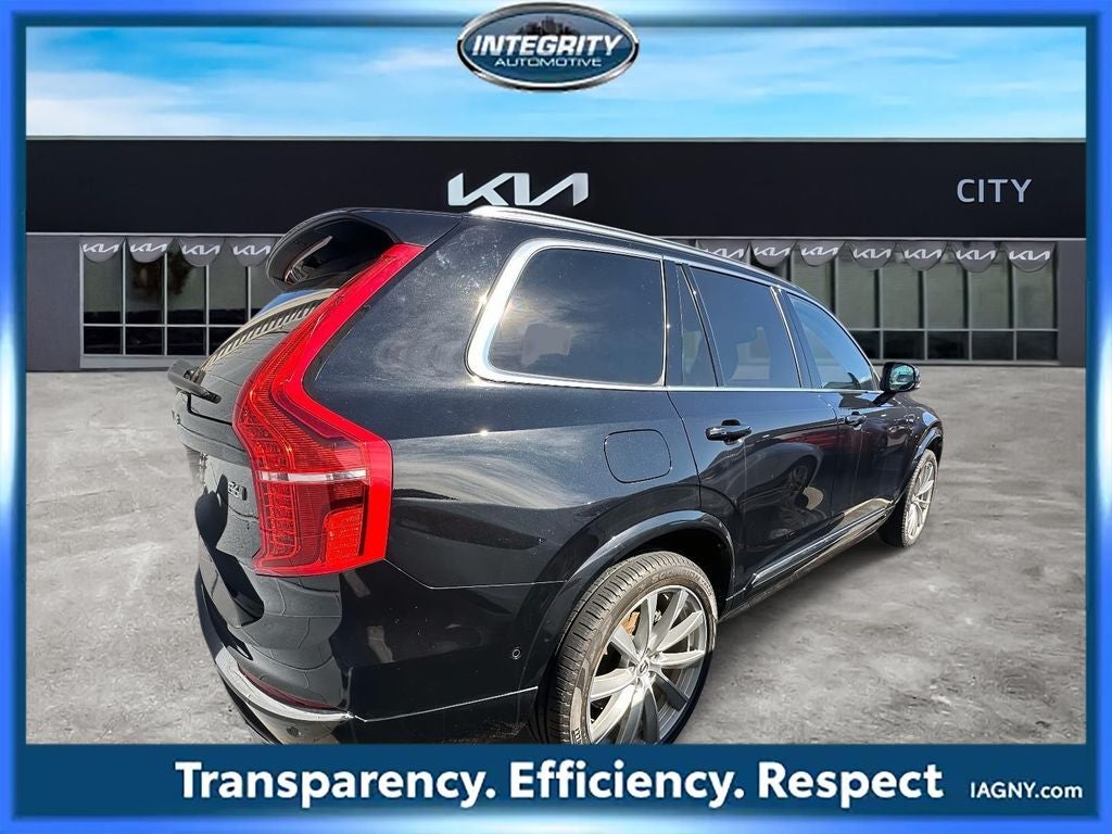 2023 Volvo XC90 B6 Plus 6-Seater